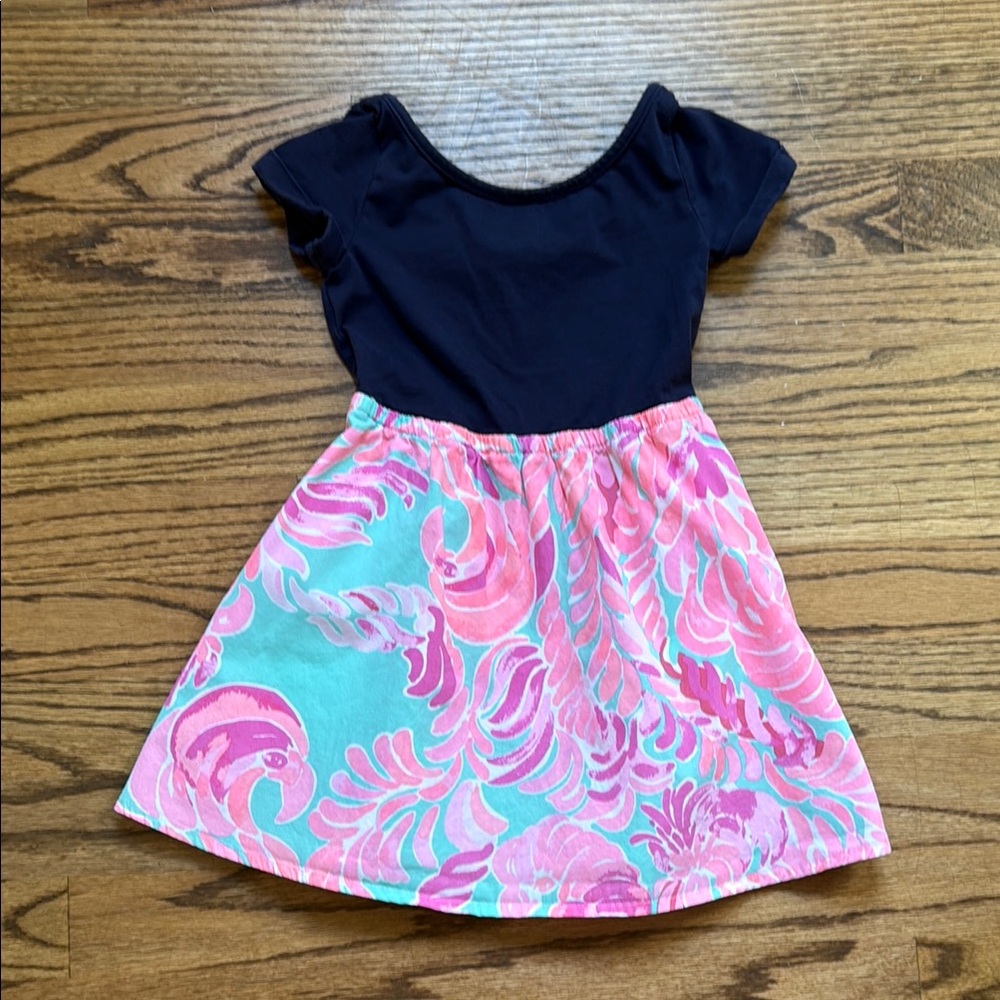 Lilly Pulitzer Blue and Pink Dress with Flutter Cap Sleeves Excellent Condition
